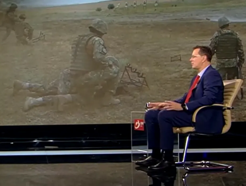 Moșteanu anunță „serviciul militar voluntar”