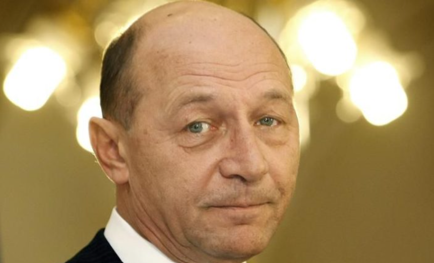 Bombardamentul lui Băsescu