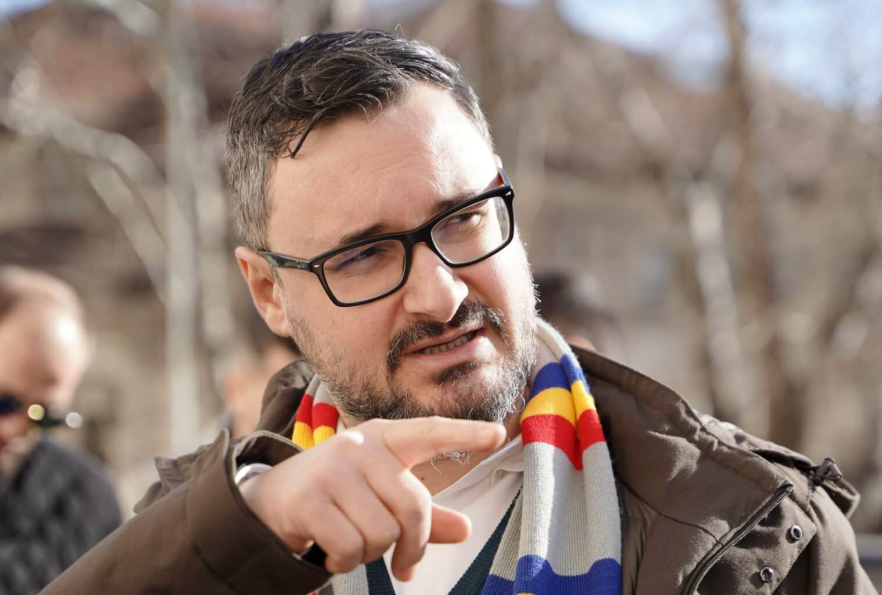 Cercetat penal pentru… opinii legate de migranți!